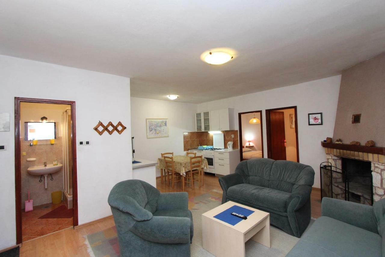 Lora Appartement *
