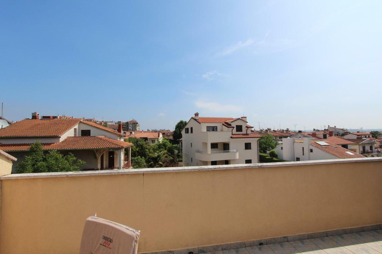 Appartement Lora *