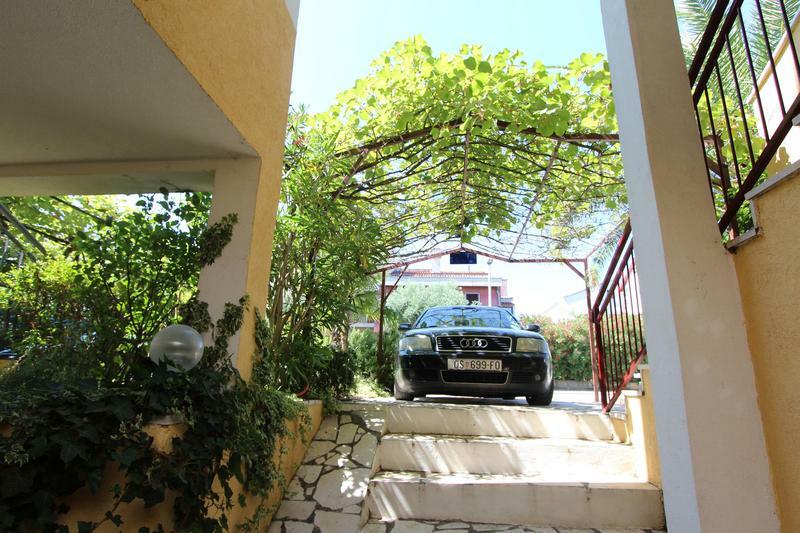 Lora * Rovinj